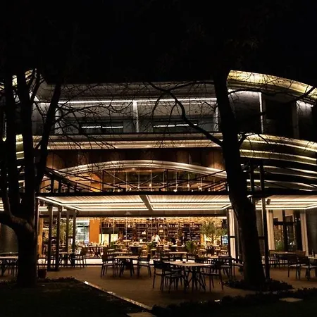 Ajman Park & * Shijak