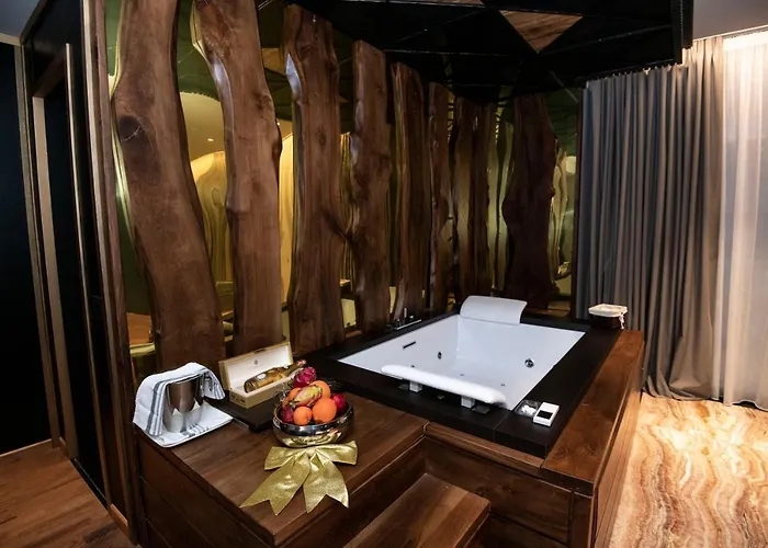 Ajman Park & فندق Shijak